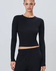 Fitted Crew Neck Long Sleeve T-Shirt