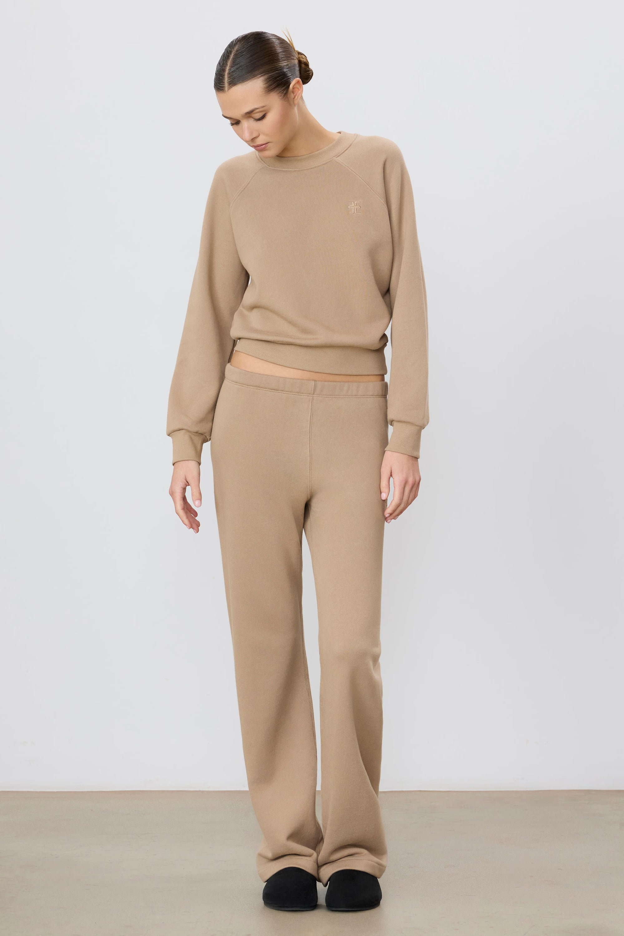 Straight Leg Sweatpant